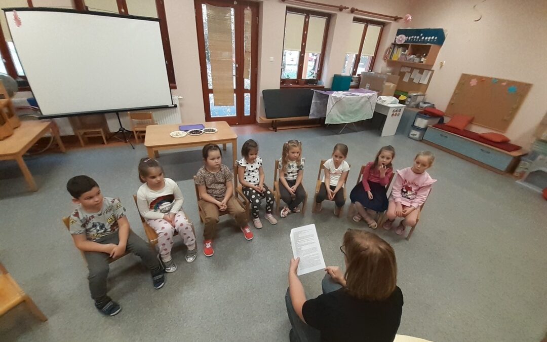 Decemberi meseműhely