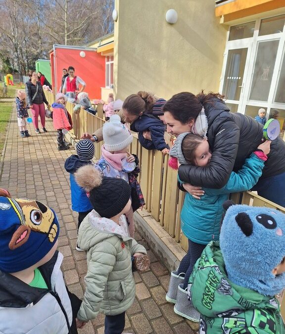 Busójárás a piacon